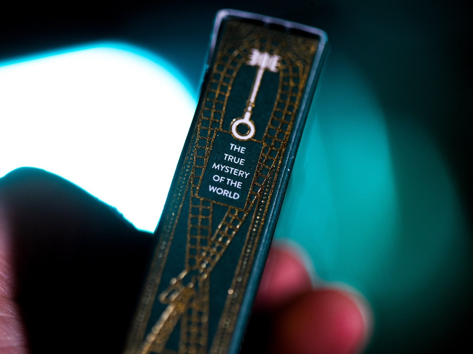 Crossed Keys 2nd Edition Deck by USPCC Crushed | Ellusionist