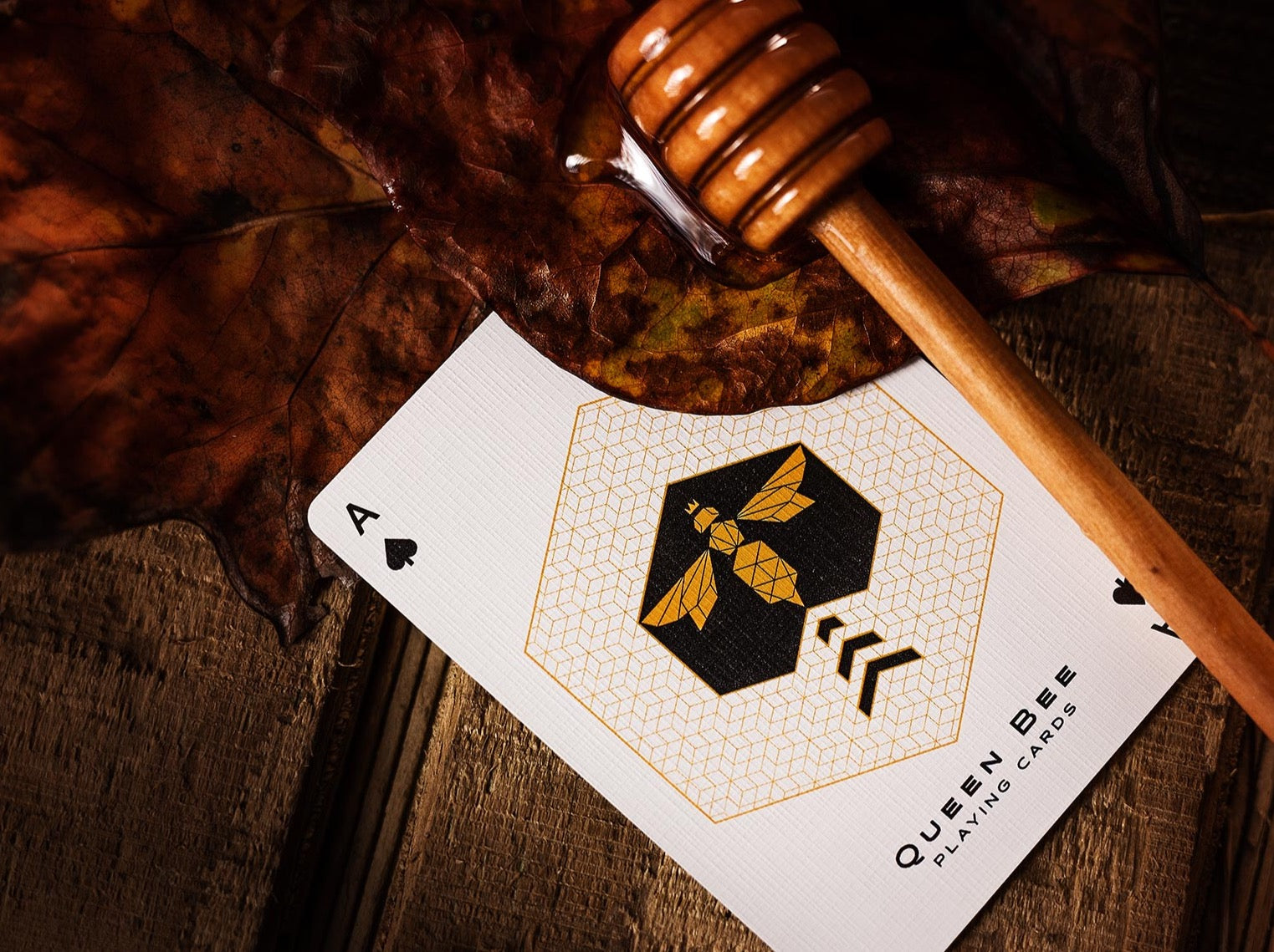 Queen Bee Reloads by Luxury-pressed E7 | Ellusionist