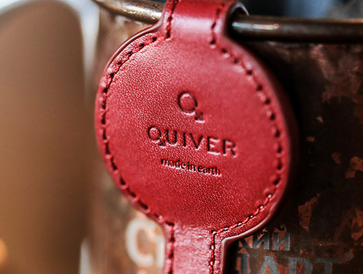 Quiver Coin Holder