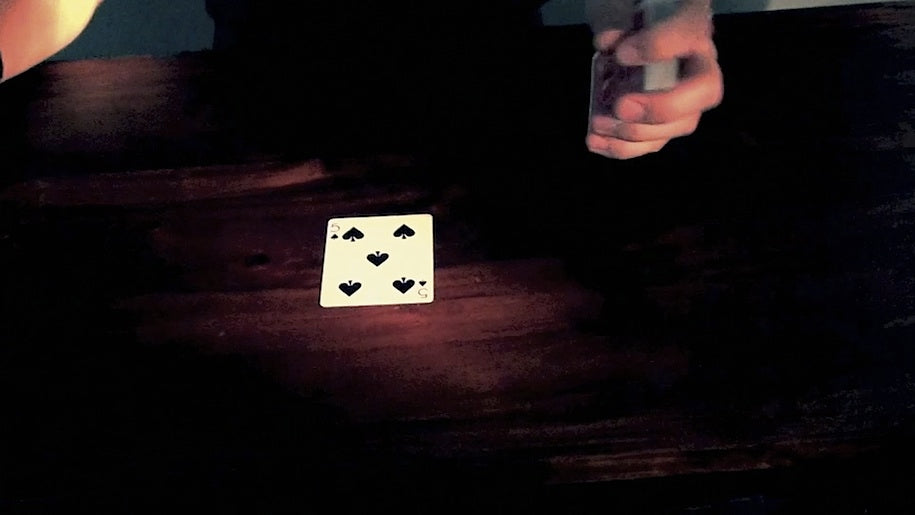 Attraction by Laurent Mikelfield | Ellusionist