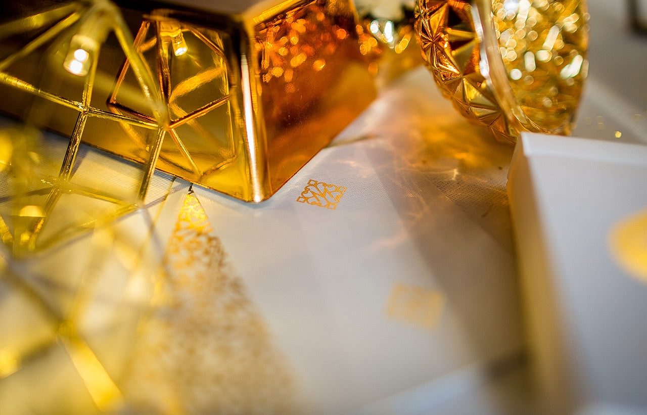 Gold Madison Rounders by USPCC Standard | Ellusionist