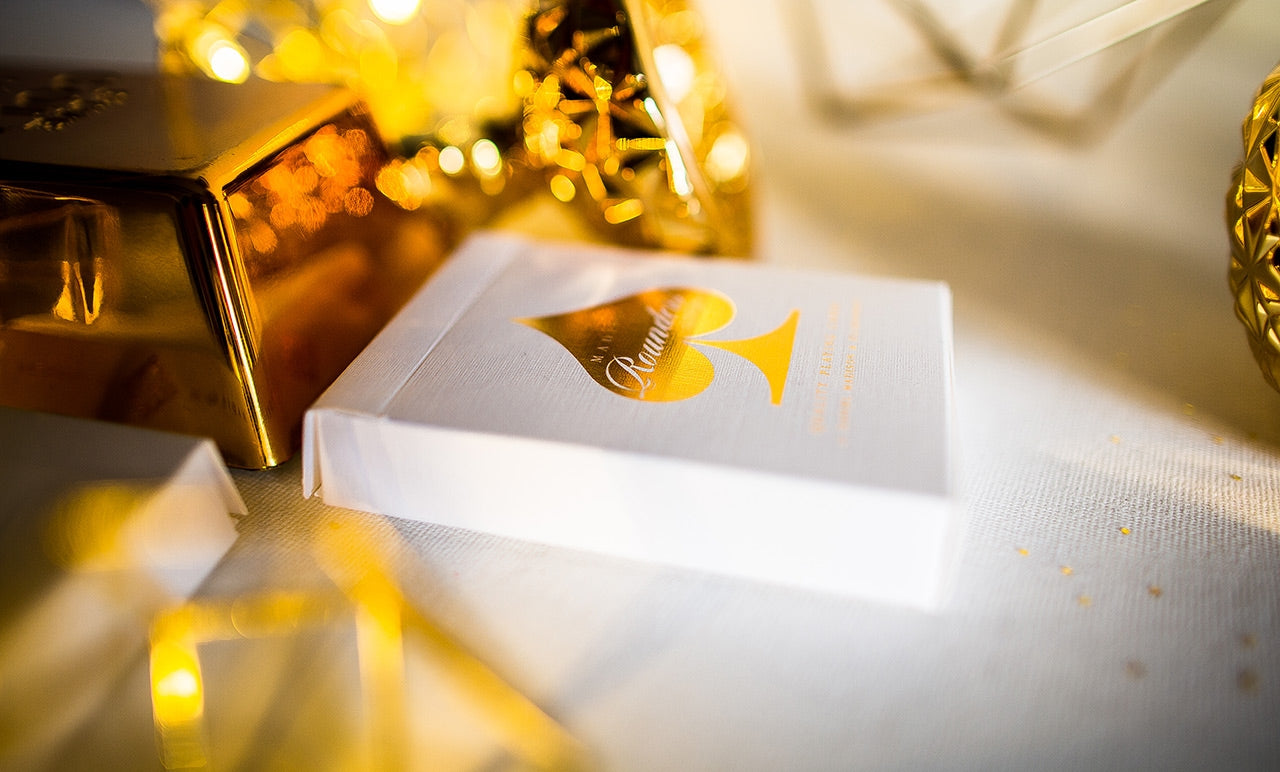 Gold Madison Rounders by USPCC Standard | Ellusionist