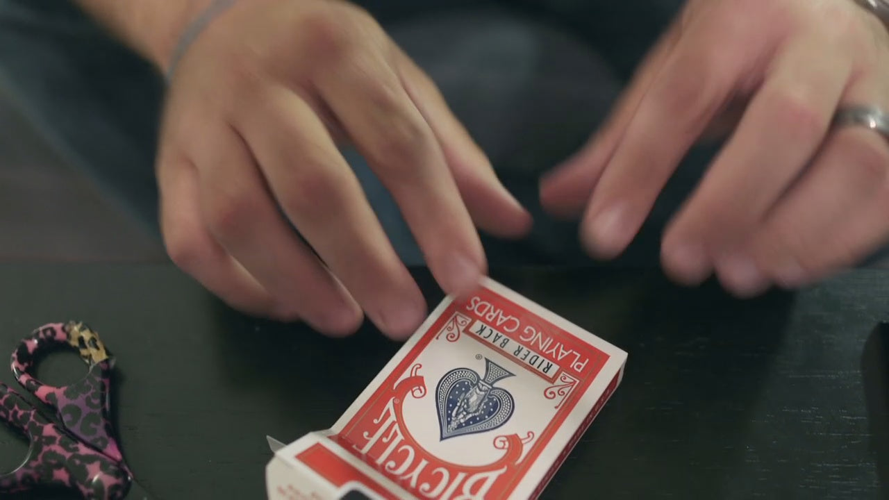 Pass Through by Cody Nottingham | Ellusionist