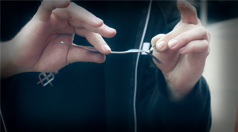 Liquid Metal 2 by Morgan Strebler | Ellusionist