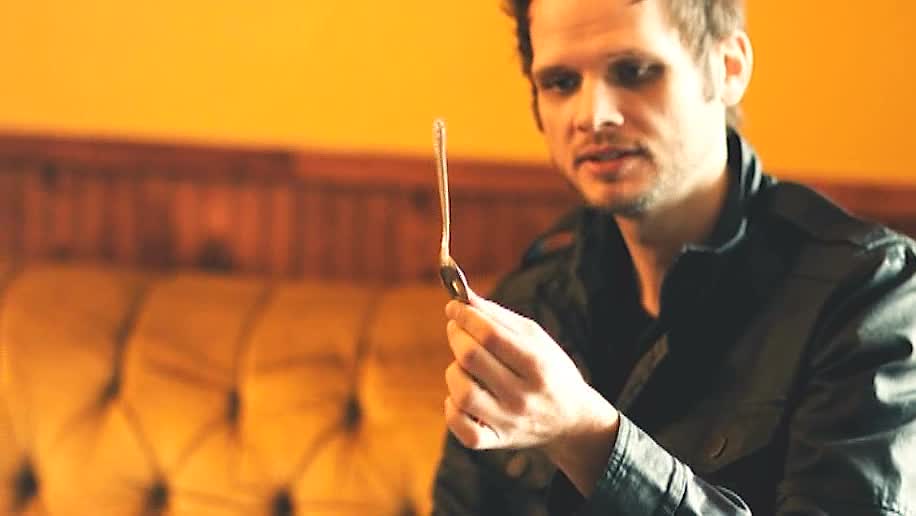 There is No Spoon by Nate Kranzo | Ellusionist