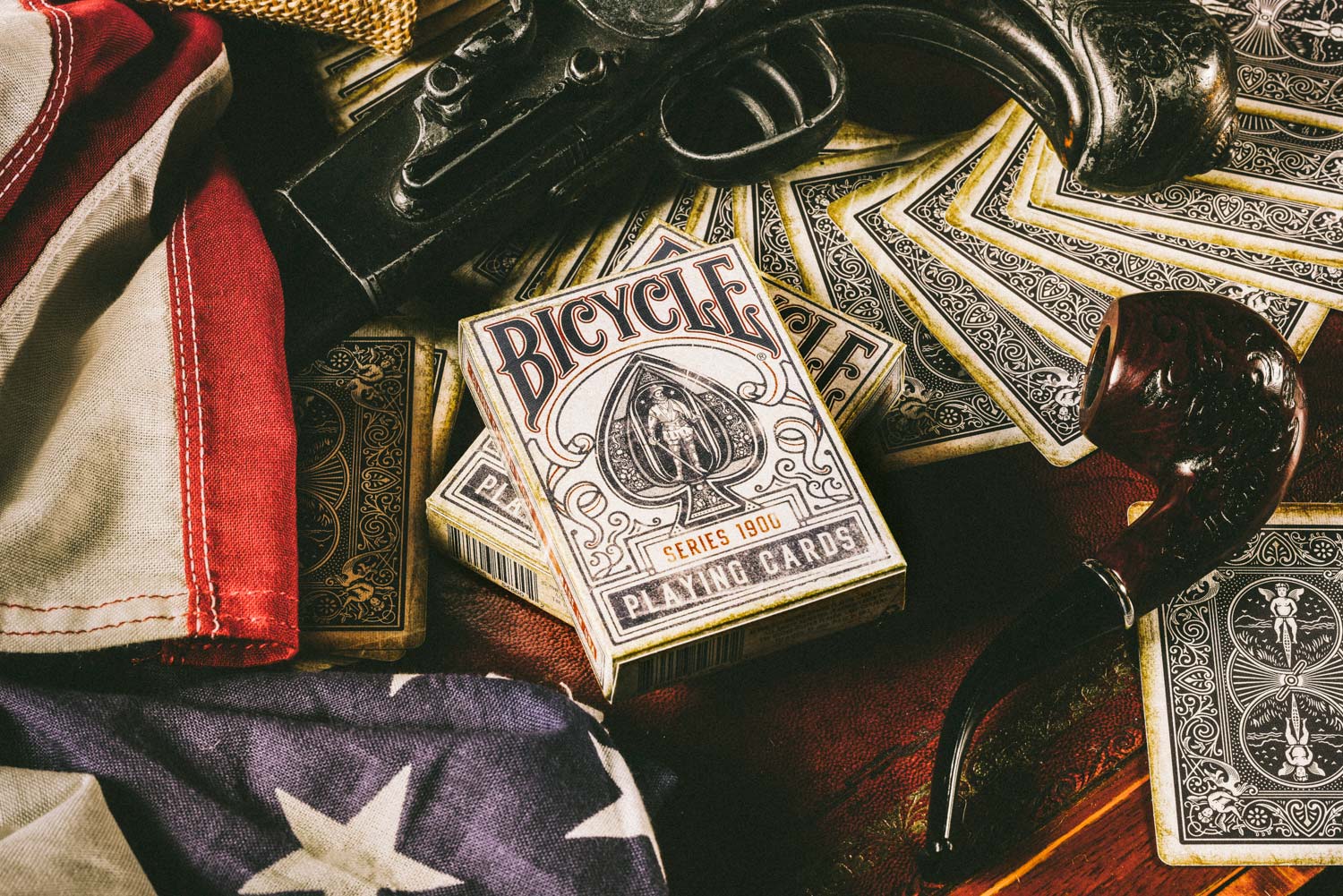 Bicycle 1900 - Blue by USPCC Crushed | Ellusionist