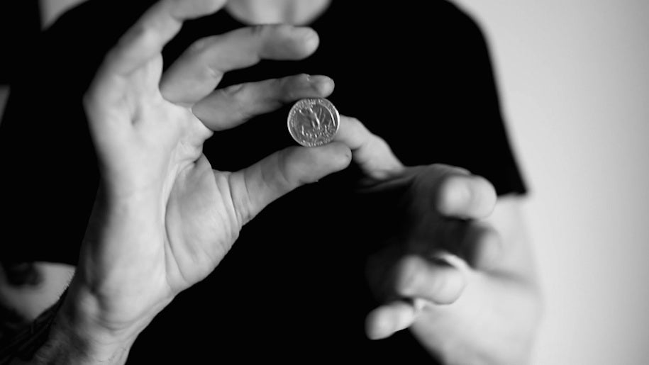 Coin Ring Thing by Dan Hauss | Ellusionist