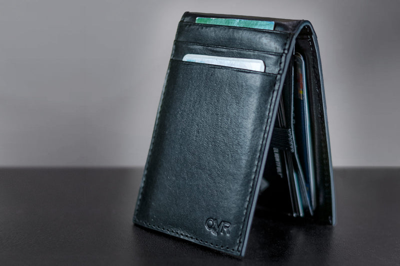 Hermes Wallet by Josh Janousky. Magic Wallet Device. Ellusionist Magic Tricks Store.