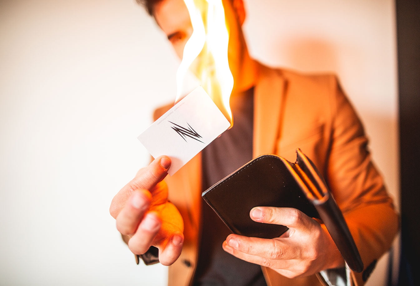 PYRO Wallet by Adam Wilber | Ellusionist